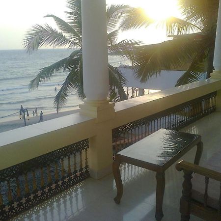 Beach Florra Inn Kovalam Exterior photo