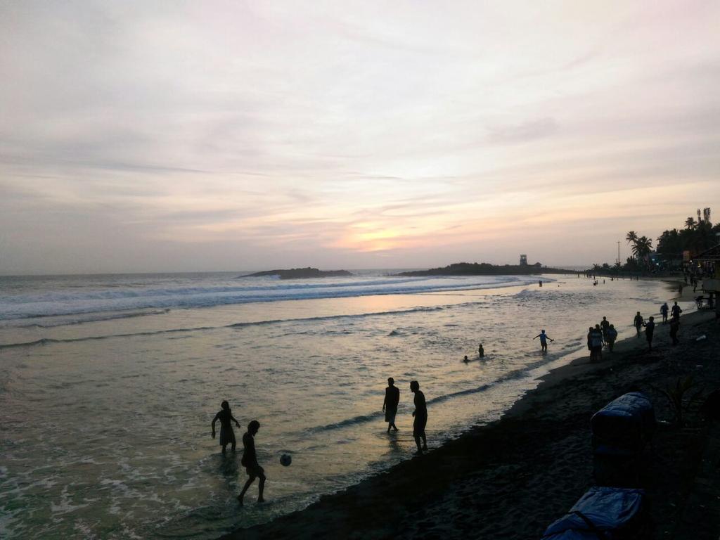 Beach Florra Inn Kovalam Exterior photo