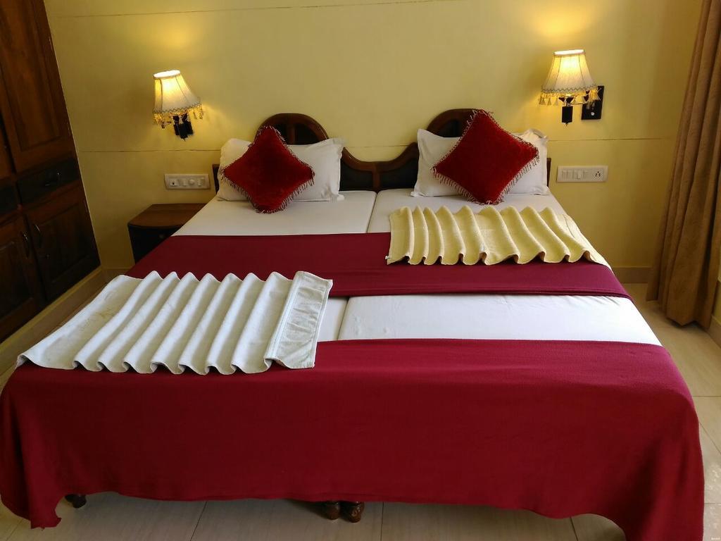 Beach Florra Inn Kovalam Exterior photo