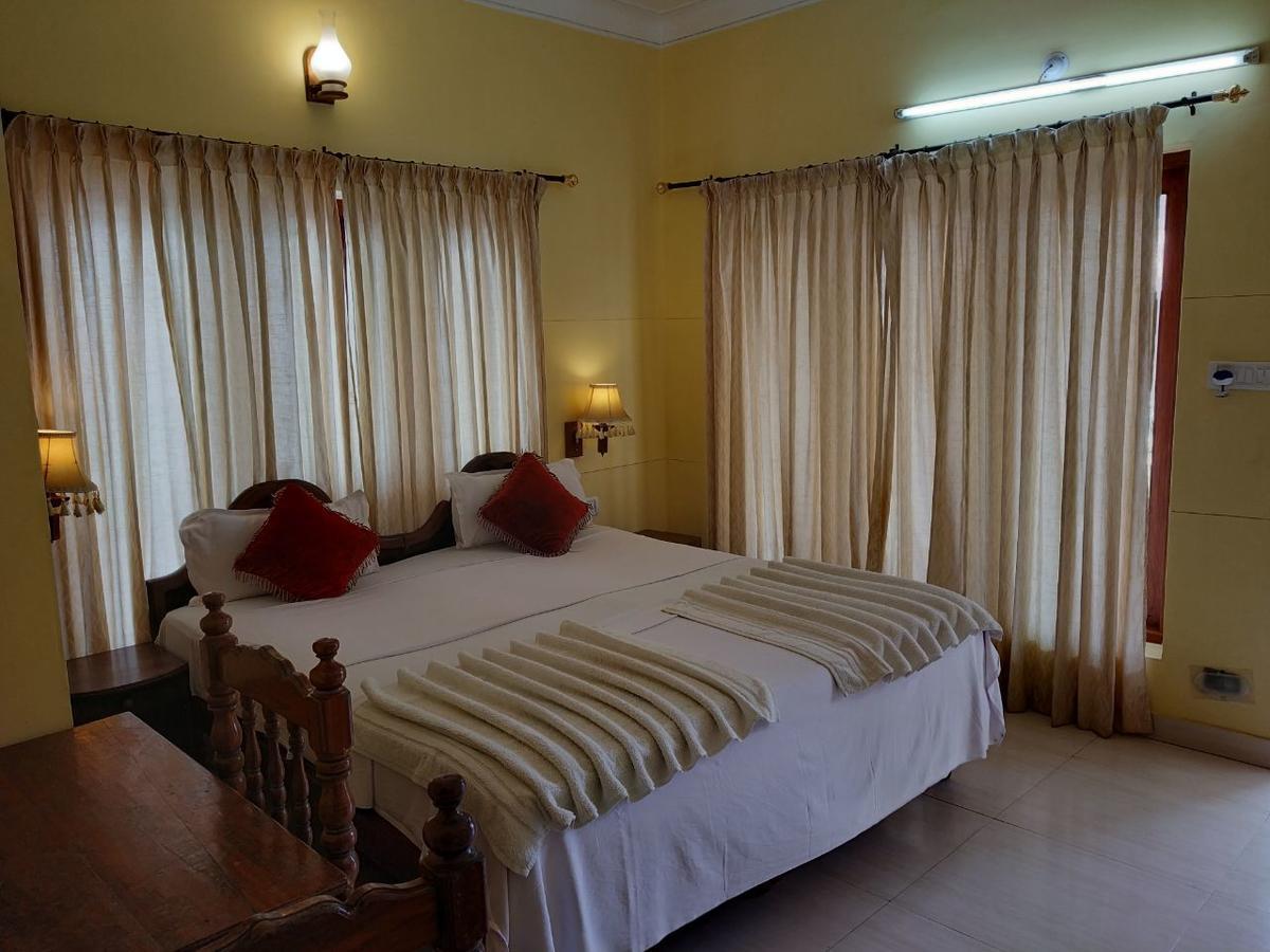 Beach Florra Inn Kovalam Exterior photo