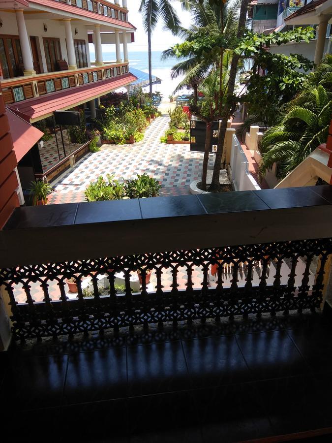 Beach Florra Inn Kovalam Exterior photo